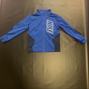 Boys Nike Top and bottom